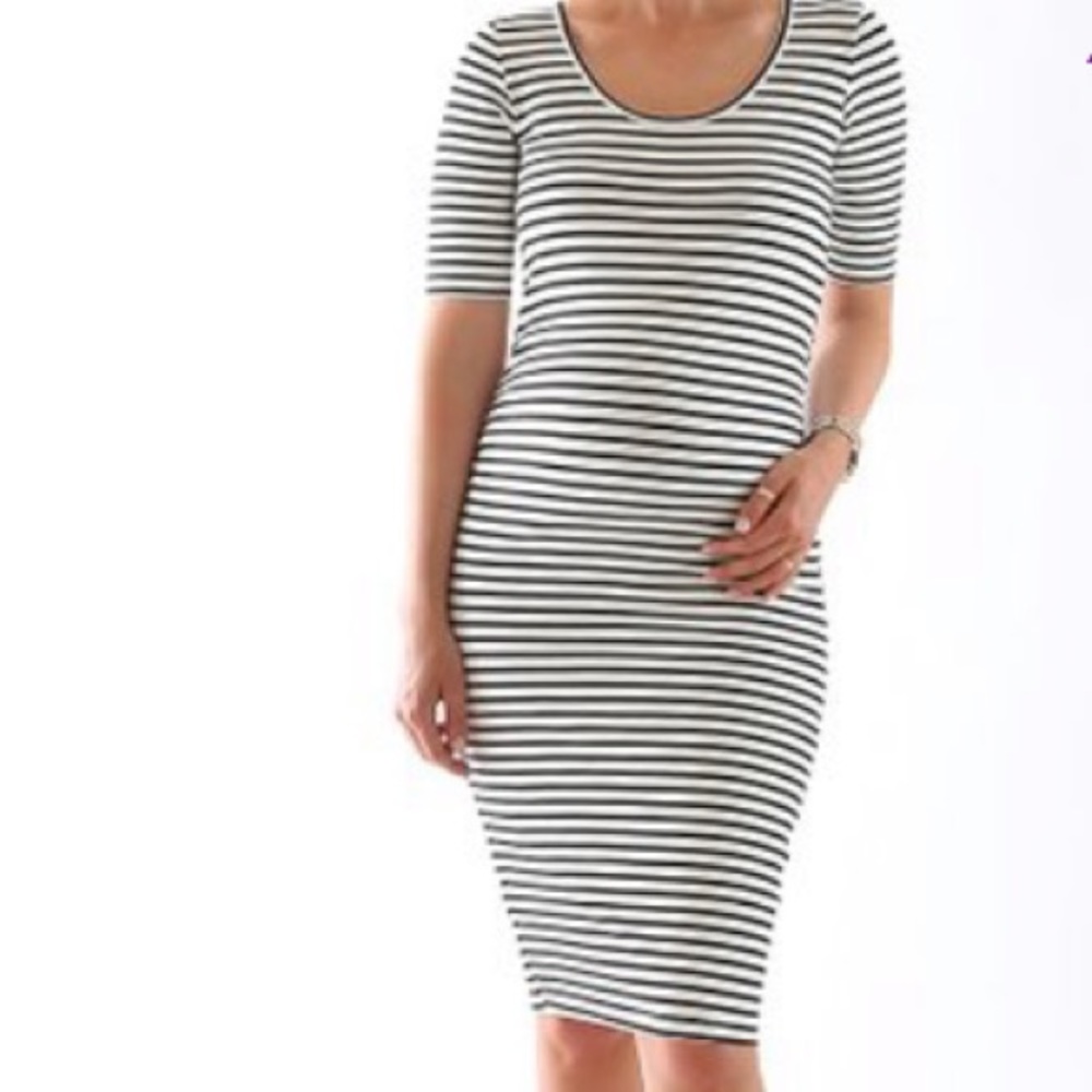 Maternity dress